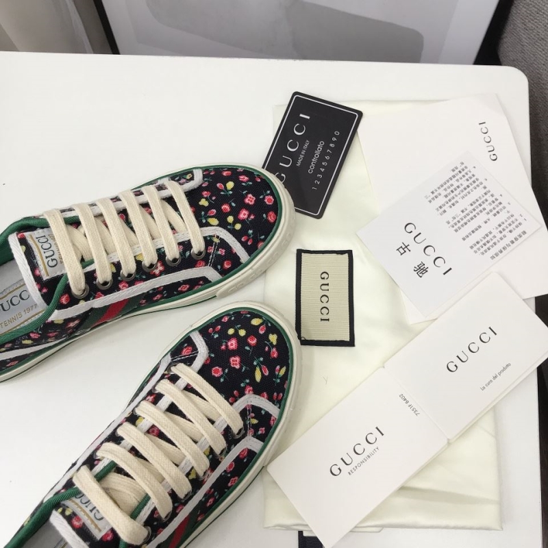 Gucci Casual Shoes